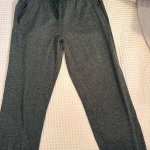 Lulu Lemon “Jersey Classic Fit Mid Rise Jogger”